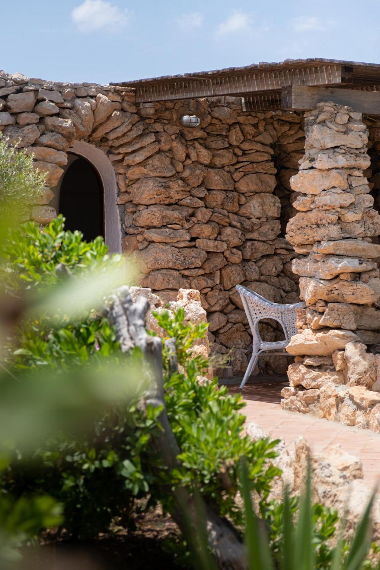 I Dammusi Di Borgo Cala Creta Hotell LMP Exteriör bild