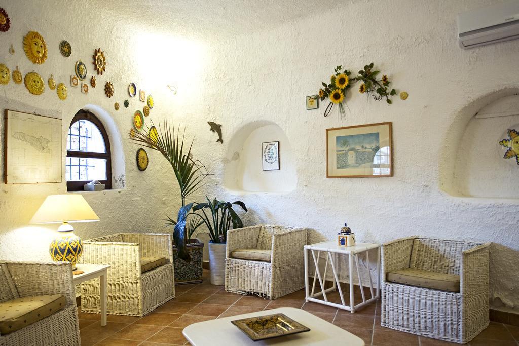 I Dammusi Di Borgo Cala Creta Hotell LMP Exteriör bild