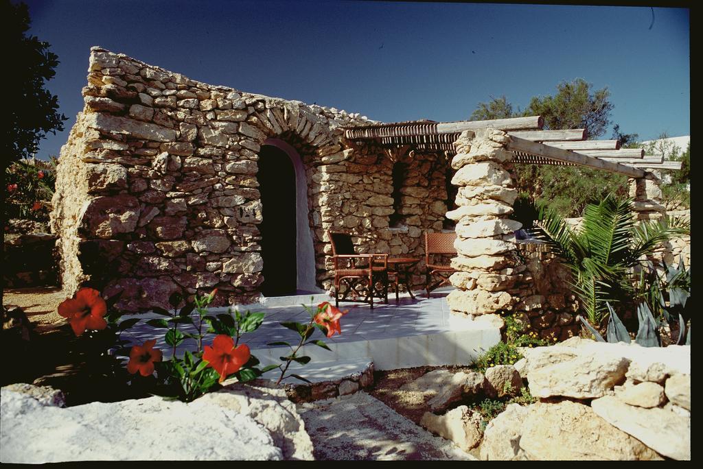 I Dammusi Di Borgo Cala Creta Hotell LMP Exteriör bild