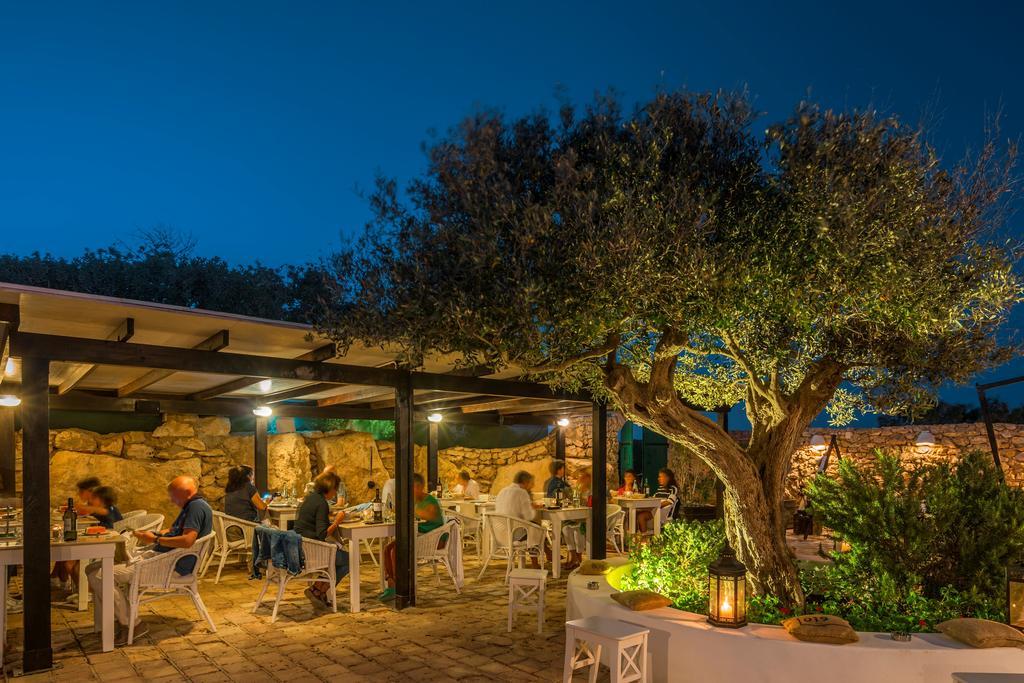 I Dammusi Di Borgo Cala Creta Hotell LMP Exteriör bild
