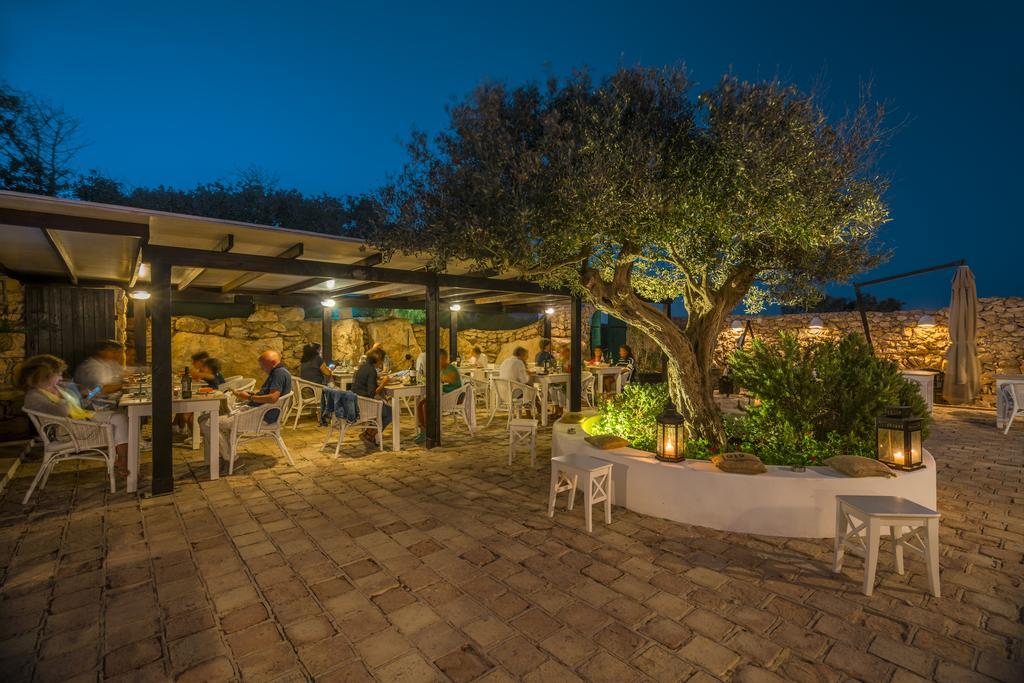 I Dammusi Di Borgo Cala Creta Hotell LMP Exteriör bild