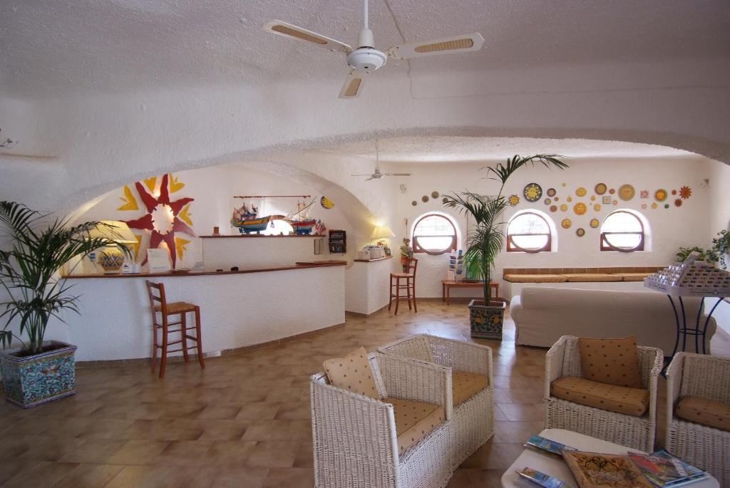 I Dammusi Di Borgo Cala Creta Hotell LMP Exteriör bild